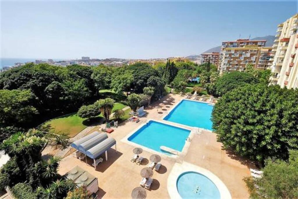 Apt Con Espectacular Vista, Piscinas, Recep 24 Hs Benalmádena Esterno foto